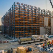 Giydirme Cephe Raf Sistemleri