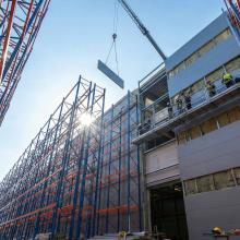 Giydirme Cephe Raf Sistemleri